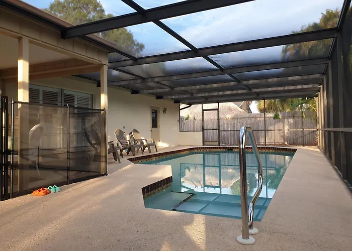 Comfortable Home, Heated Salt-Cell Pool, 10 Min To Beach