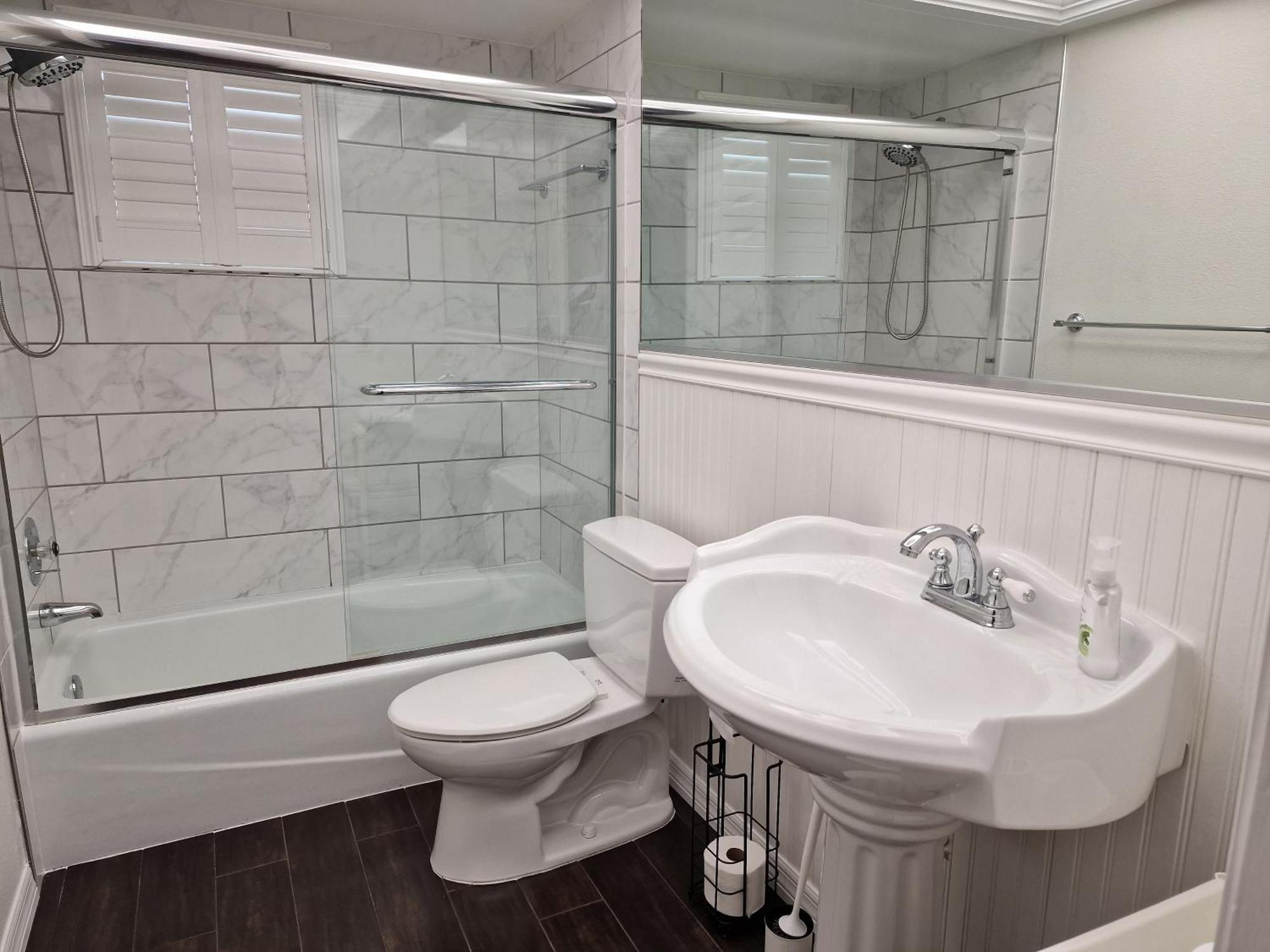 Comfortable Home, Heated Salt-cell Pool, 10 Min To * Sarasota