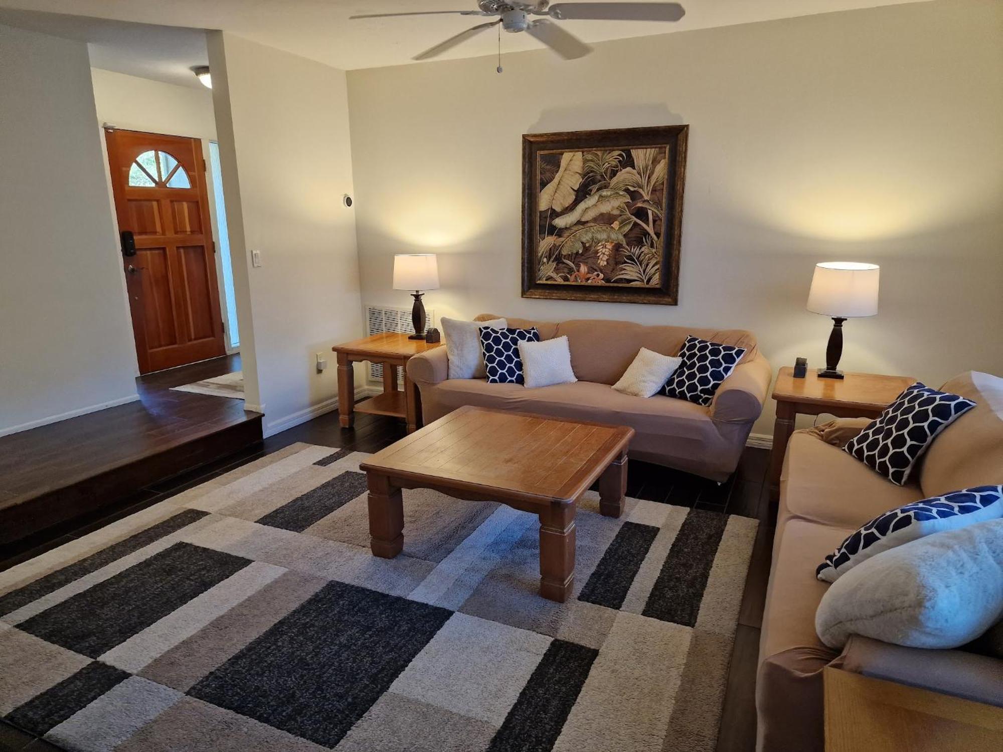 Hébergement de vacances Comfortable Home, Heated Salt-cell Pool, 10 Min To